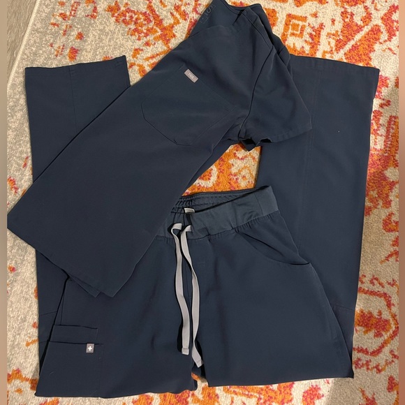 Fig scrub set Dark Harbor size small - Picture 3 of 11